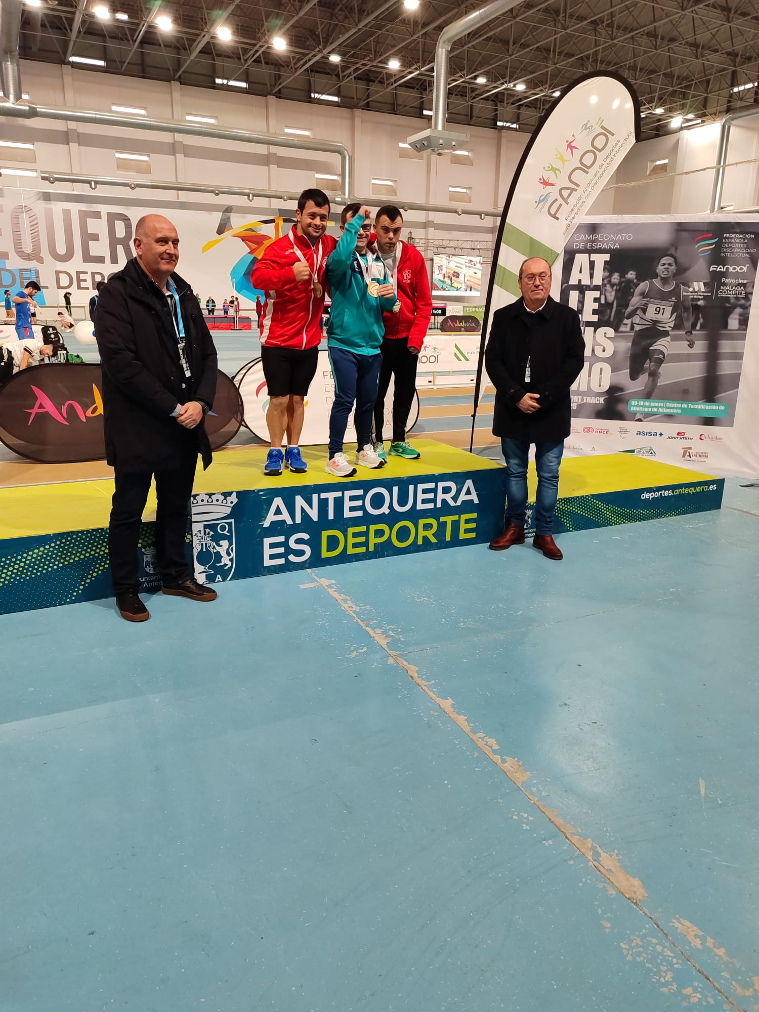 &Eacute;xito rotundo de la delegaci&oacute;n navarra en el Nacional de atletismo